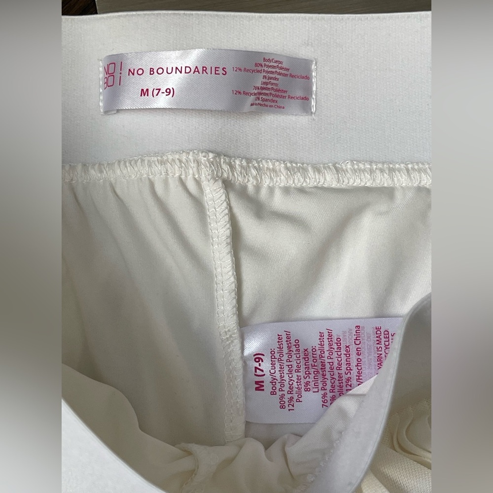 No Boundaries White Pleated Mini Skirt - Picture 2 of 4